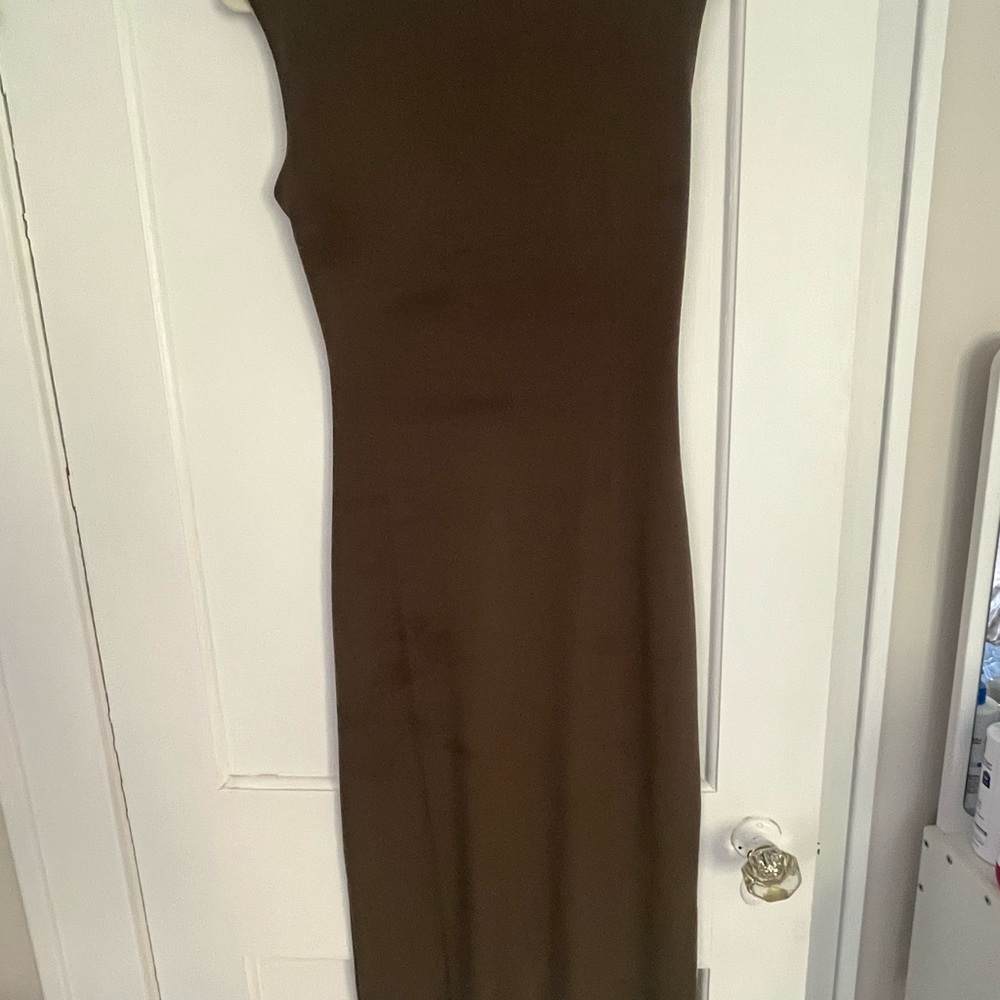 Wilfred Brown Mock Neck Sheath Dress